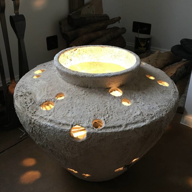 Aardewerk lamp met gaten 44 cm H
