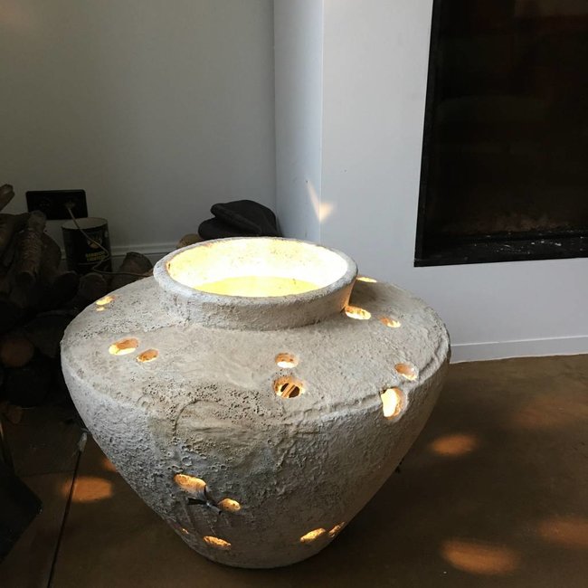 Aardewerk lamp met gaten 44 cm H