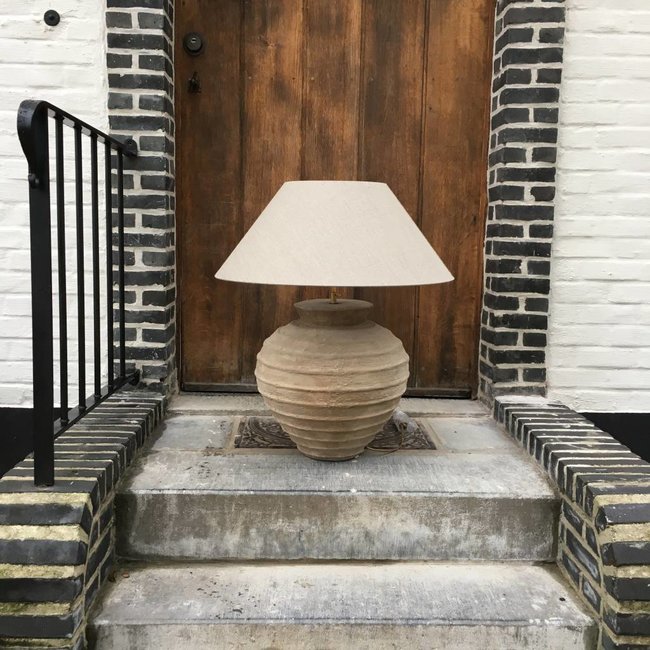 Lampe en terre cuite avec abat-jour