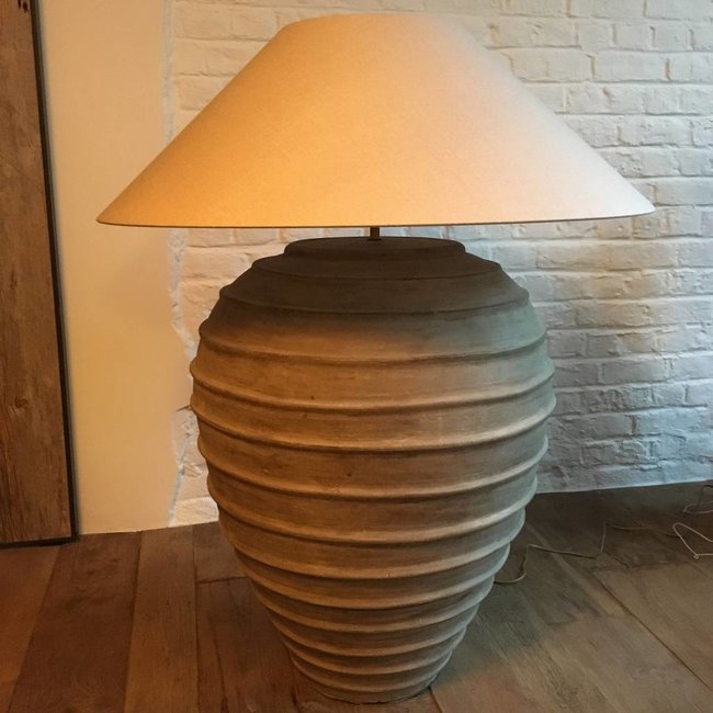 Grote kruiklamp met lampenkap 108 - 122 cm H