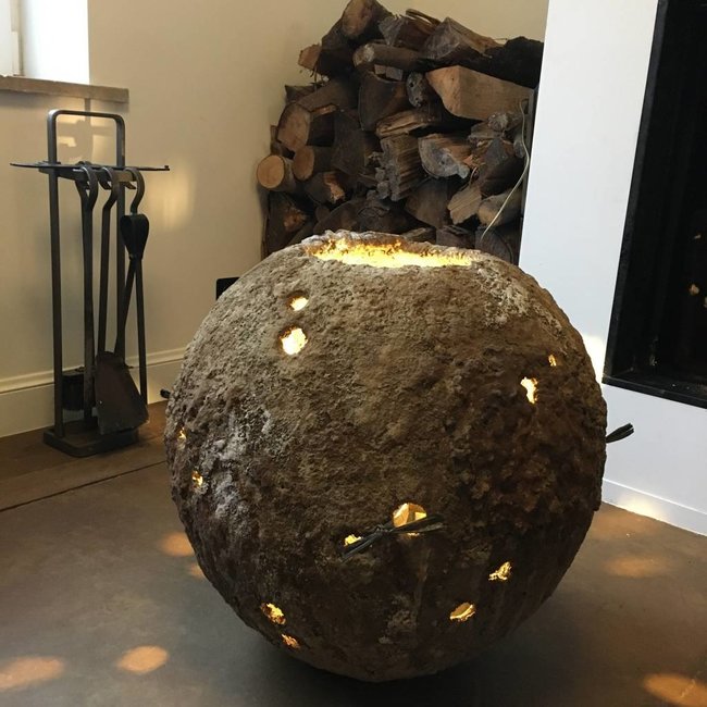 Lampe météorite céramique 54cm haut étoilé