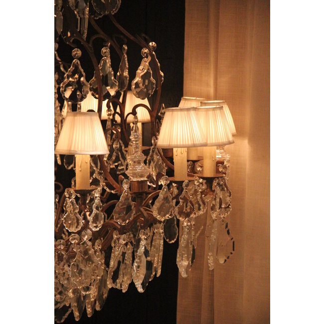 Grand chandelier pampilles bronze 16xE14
