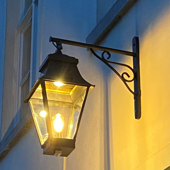 Wandlamp lantaarn buiten landelijk brons glas 1xE27