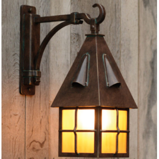 Lantaarn voor aan de muur kasteel patina smeedijzer landelijk Lantaarn voor aan de muur kasteel patina smeedijzer landelijk