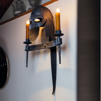 Wandlamp kasteel helm met kaarsen 2xE14 Wandlamp kasteel helm met kaarsen 2xE14