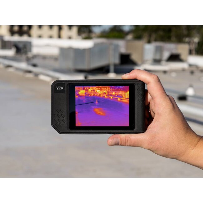 Seek Thermal Shot