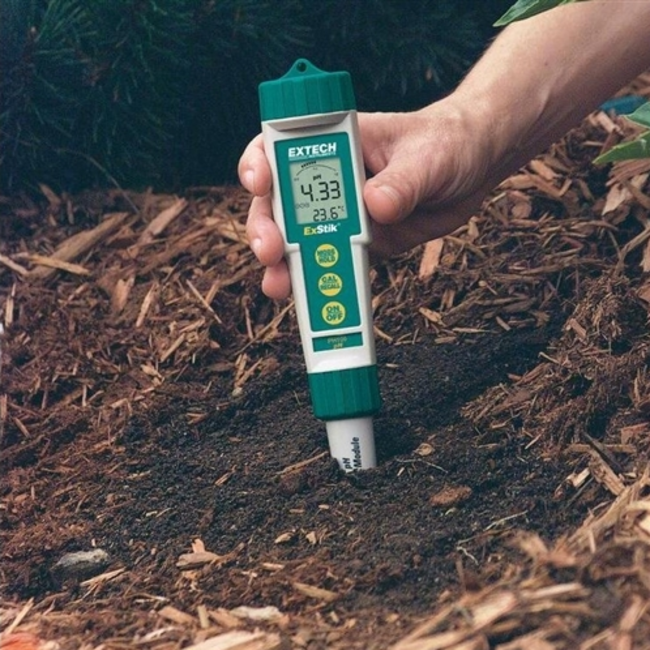 EXTECH PH100: pH meter