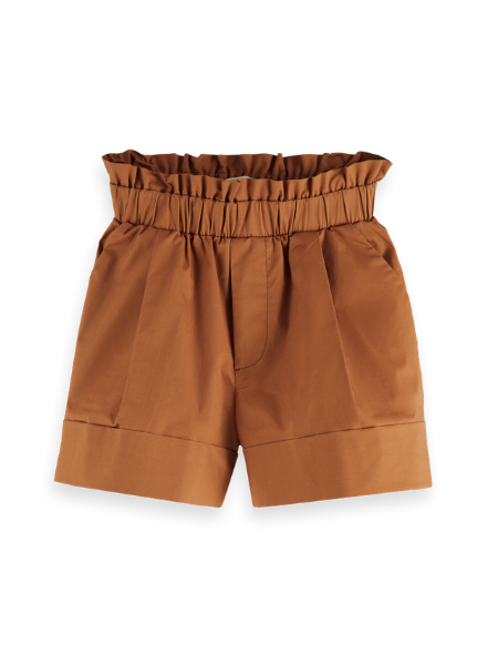 Wider fit cotton shorts with elasticated waist