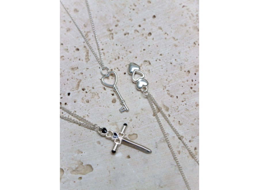 Open heart necklace silver