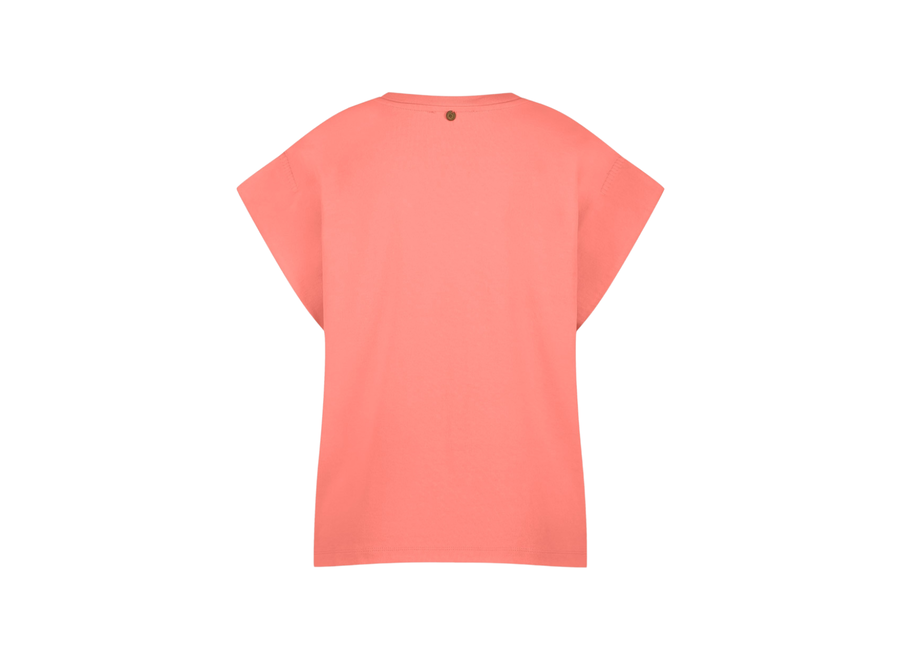 Isla Tee  Papaya punch