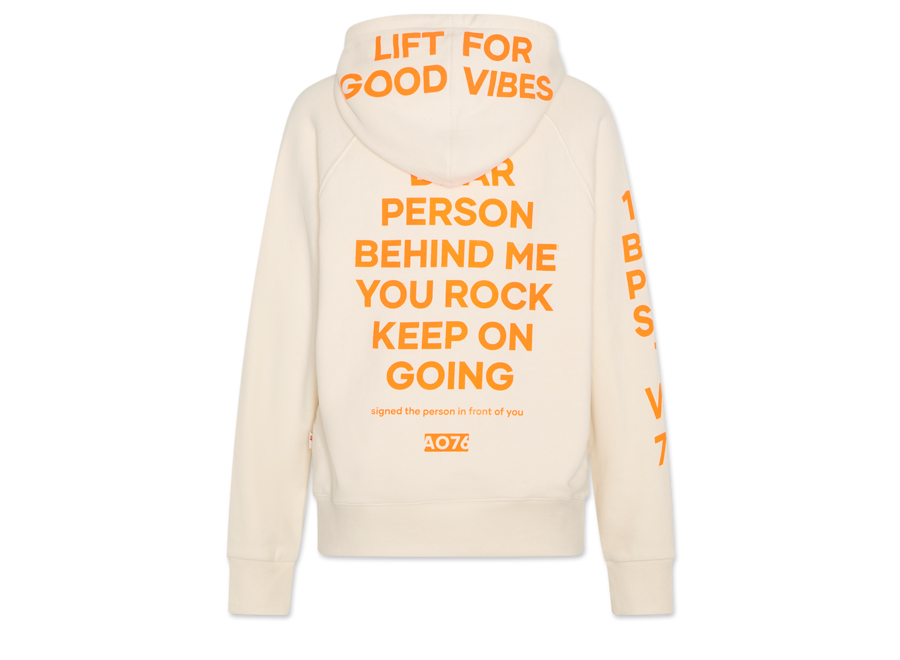 Clyde Hoodie Person Sahara