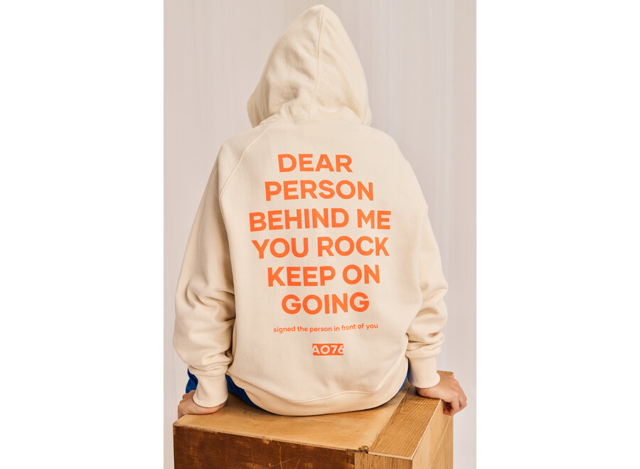 Clyde Hoodie Person Sahara