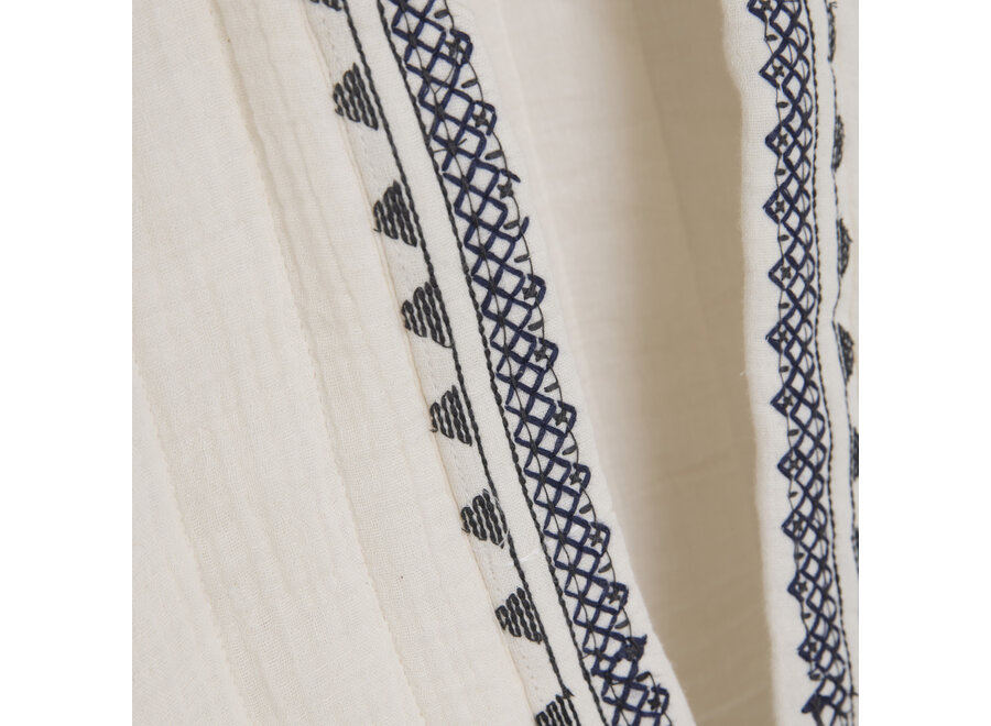 Sleeveless Embroidery Gilet Cloud