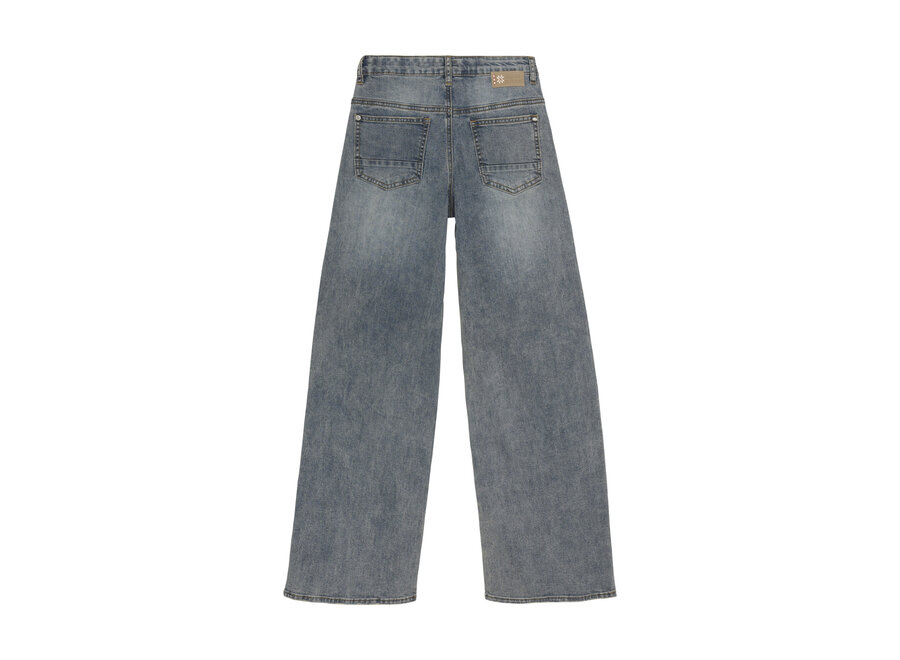 2124 Wide Fit Used Denim  Damaged Light Denim