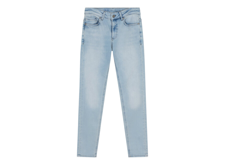 2685 Straight Fit Used Light Denim