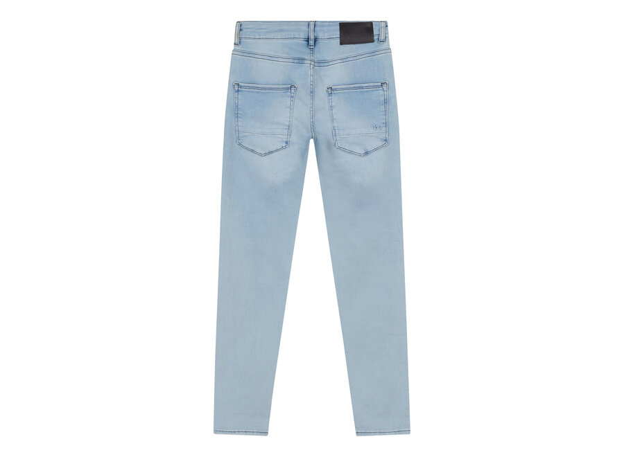 2685 Straight Fit Used Light Denim