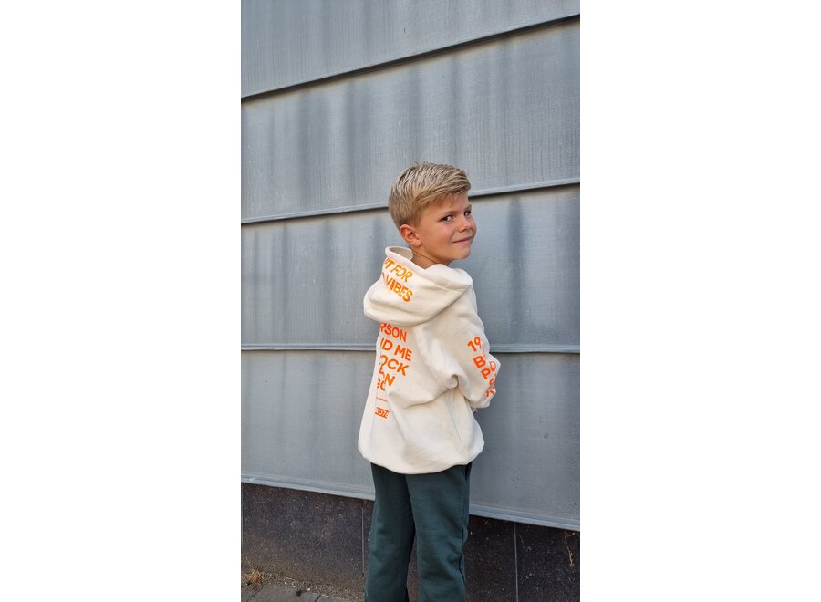 Clyde Hoodie Person Sahara