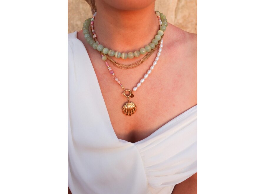 Shell Charm Gold