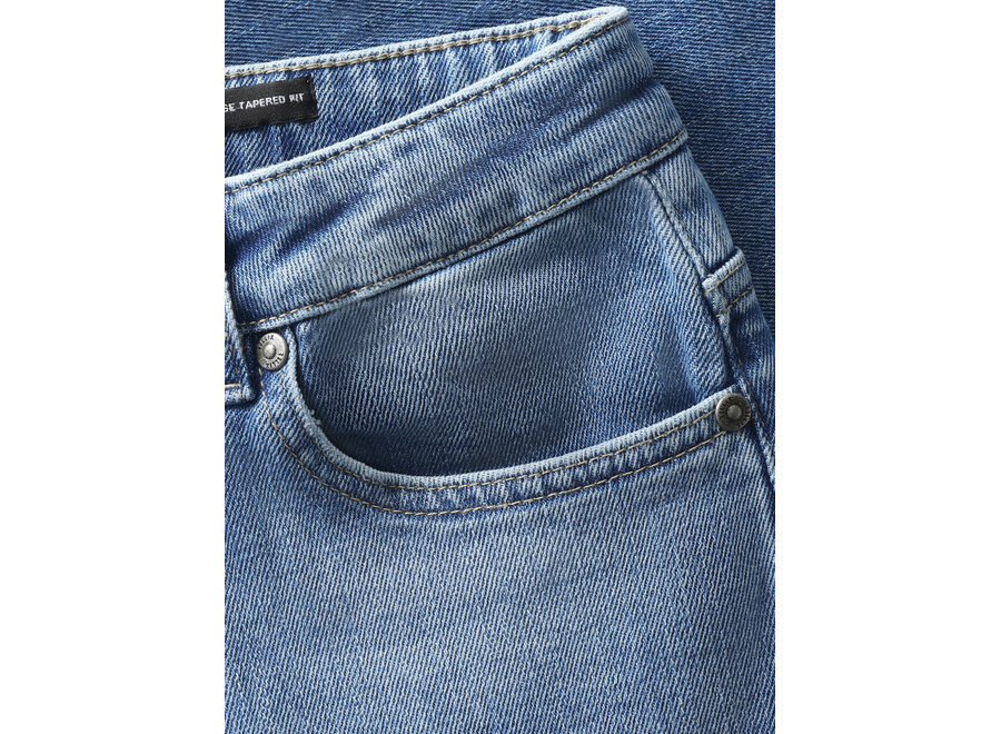 2410 Loose Tapered Fit Jeans  Medium Denim Jongens Jeans