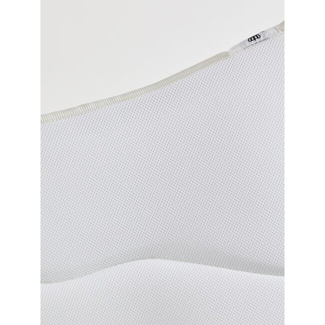 Kingsley Kingsley zadeldek jumping