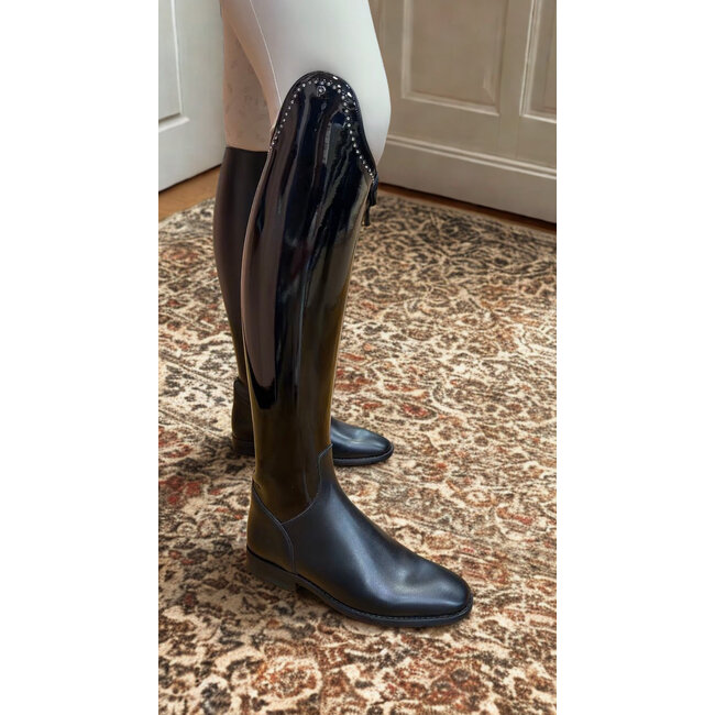 Petrie Rijlaars Bergamo dressage lak strass in top
