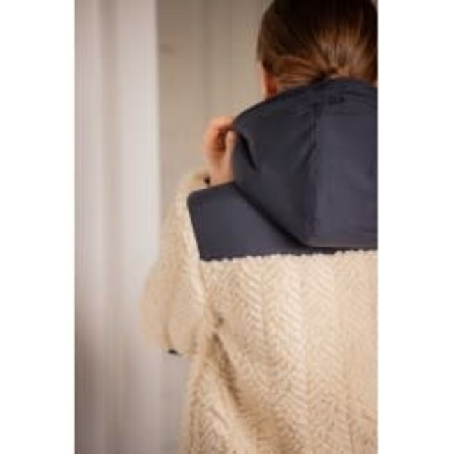 Vest Léontine