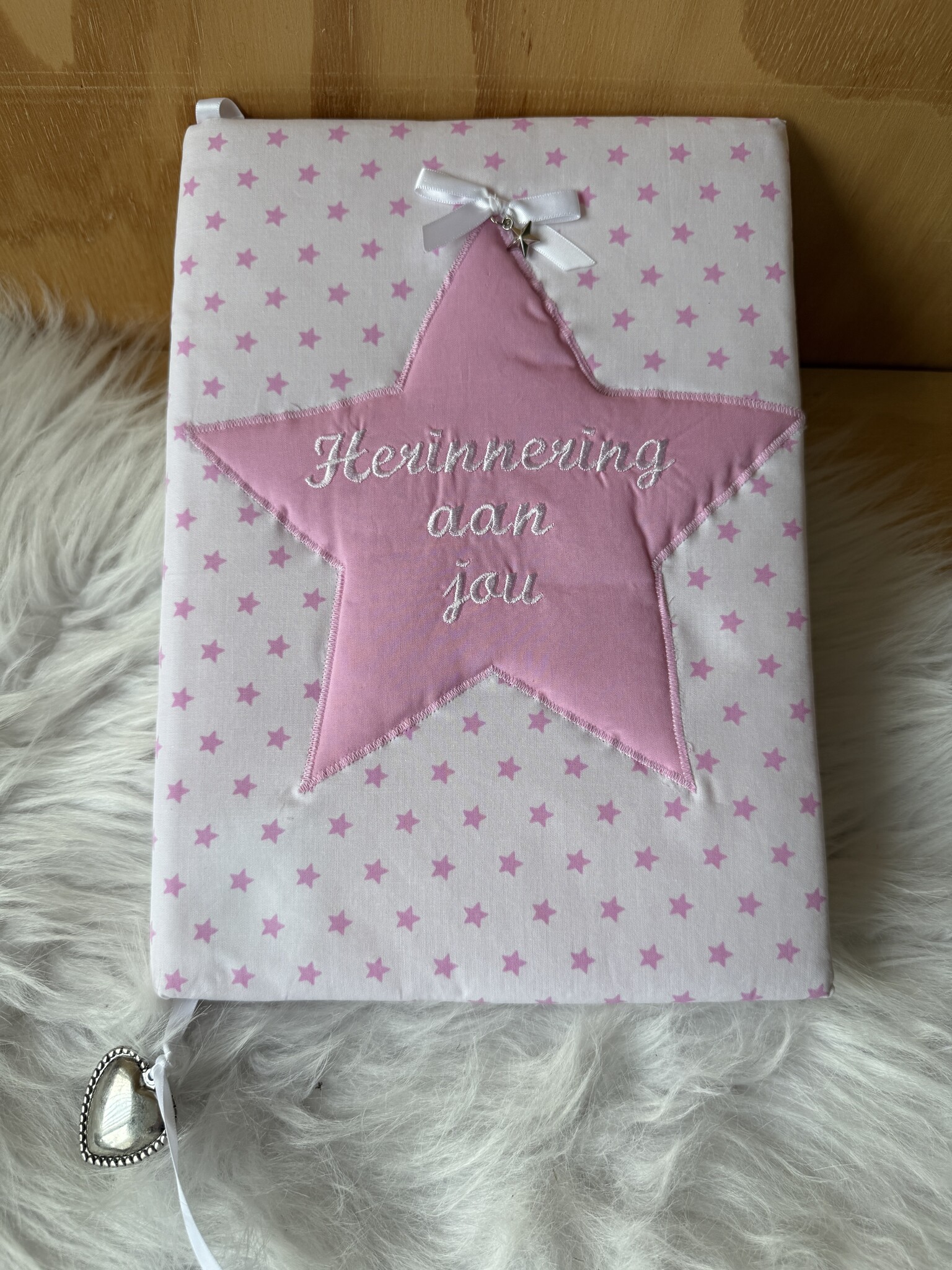 Herinneringsboek roze ster