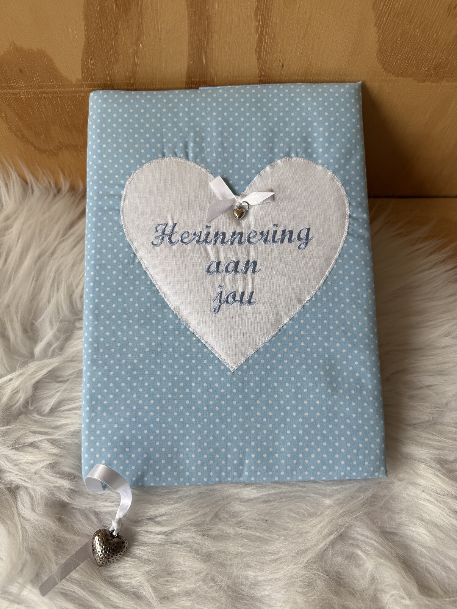 Herinneringsboek blauw stip