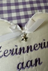 Herinneringsboek paarse ruit