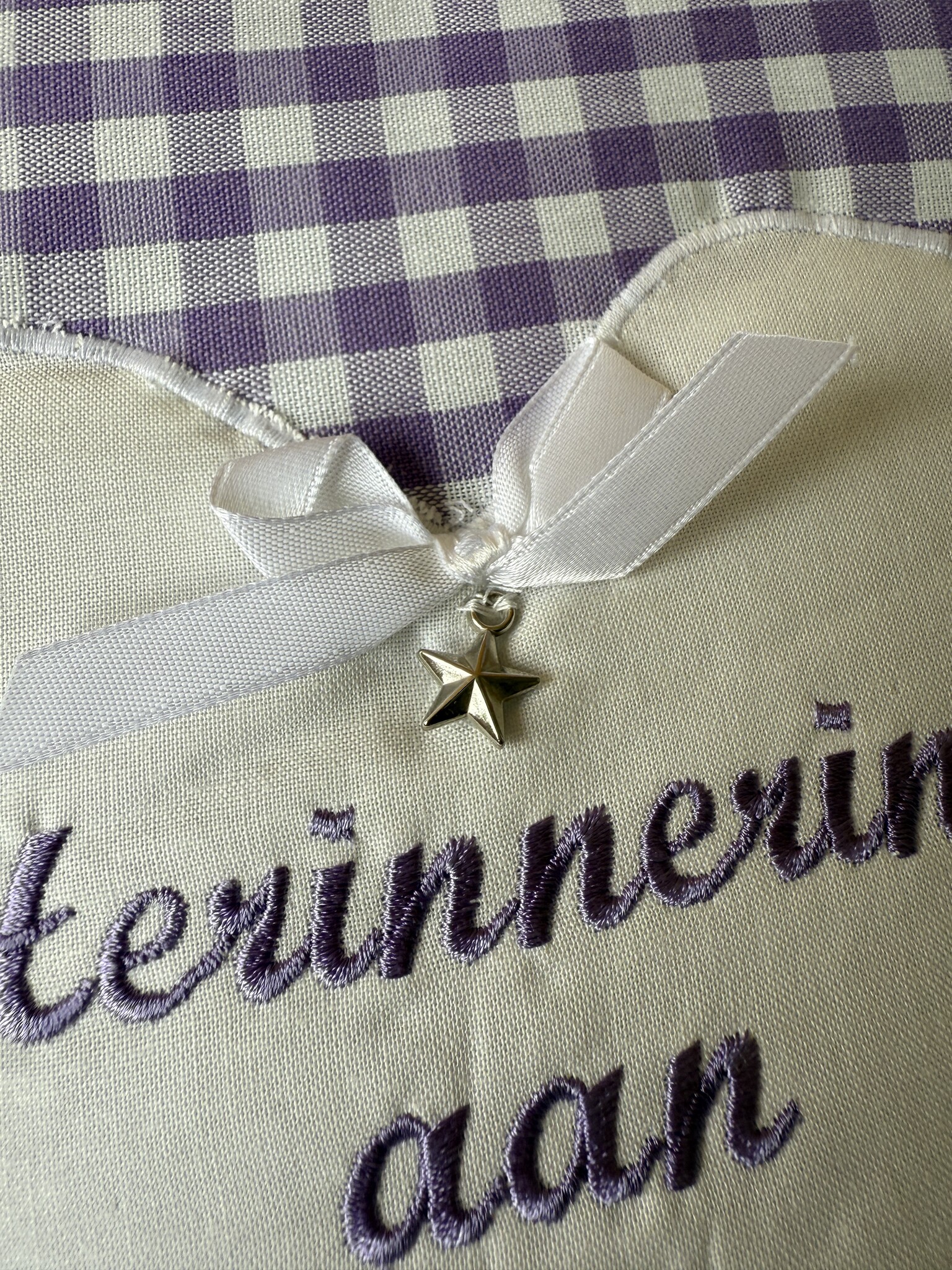 Herinneringsboek paarse ruit