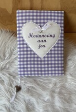 Herinneringsboek paarse ruit