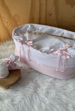 Gebreid mandje Star Roze Wit