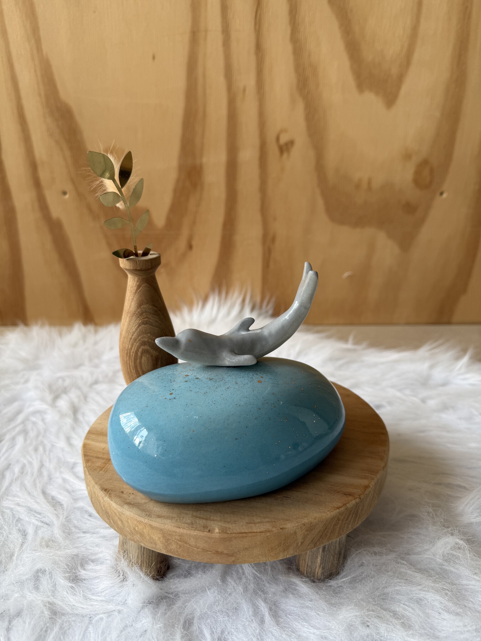 Urn Blauw met dolfijn