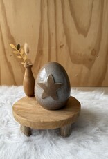 Urn met taupe ster