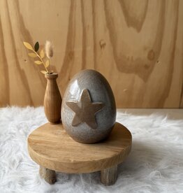 Urn Ster Taupe