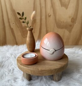 Urn Zalmroze met vogeltje