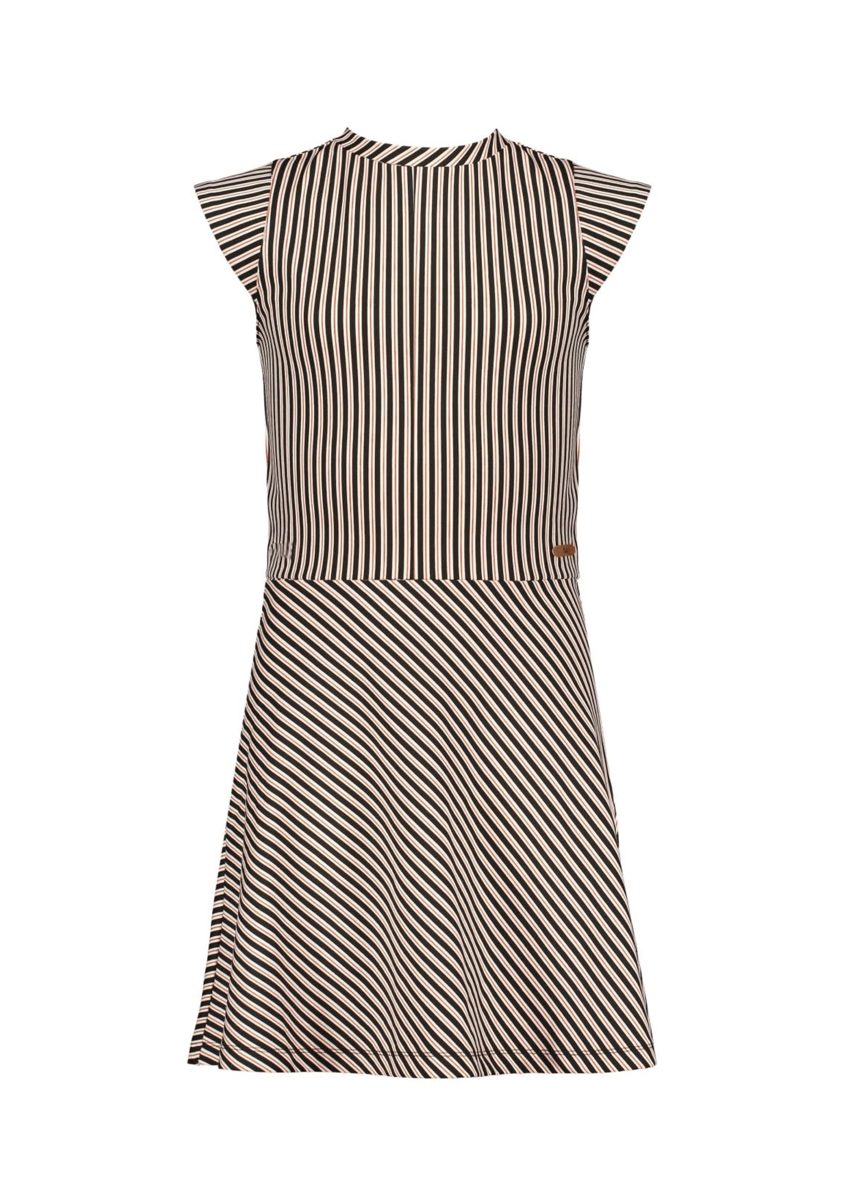 Nobell Nobell Matis capsleeved dress 