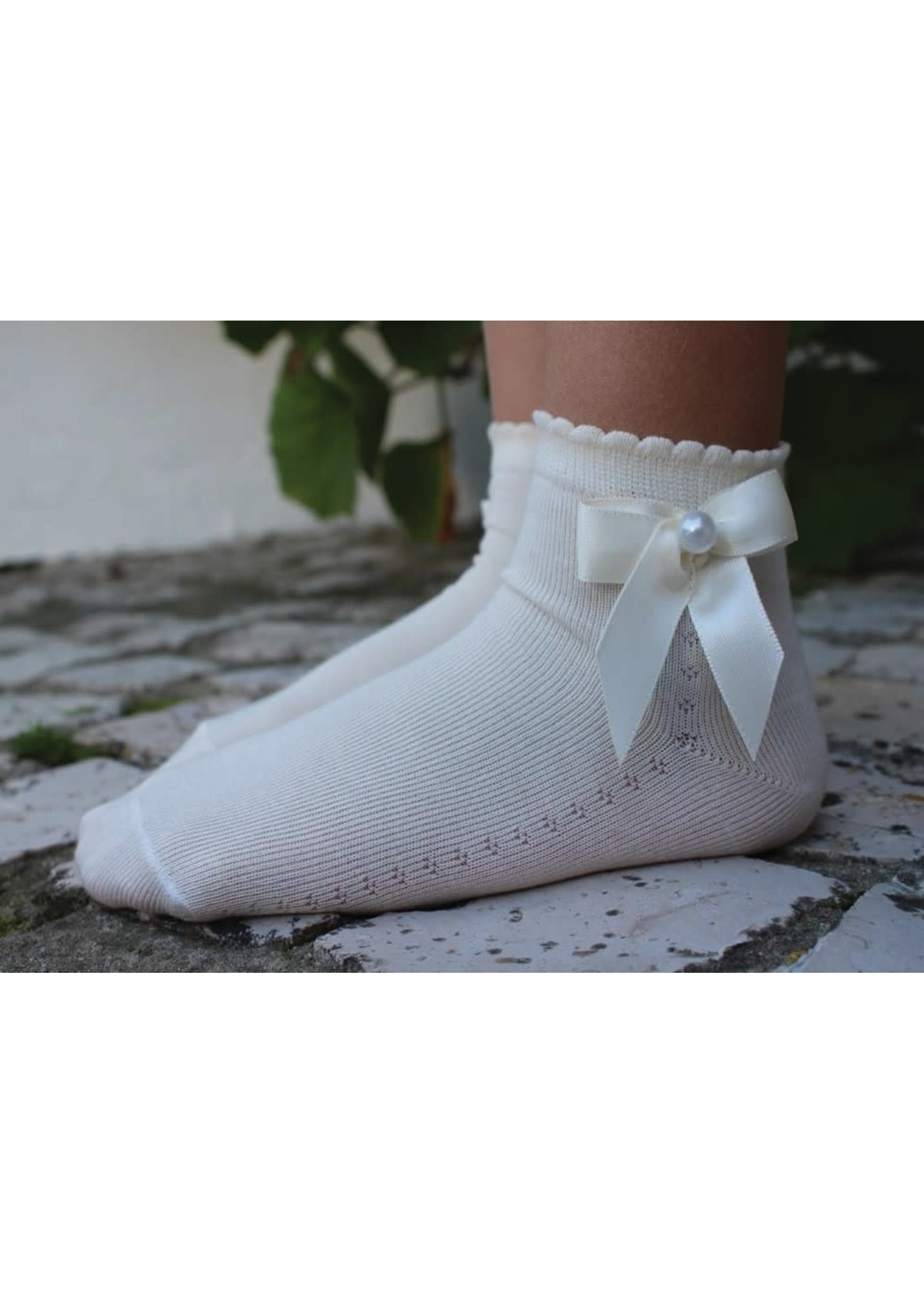 Meia Pata Meia Pata Peaked Short Socks With Satin Bow and Pearl Botton 01 White