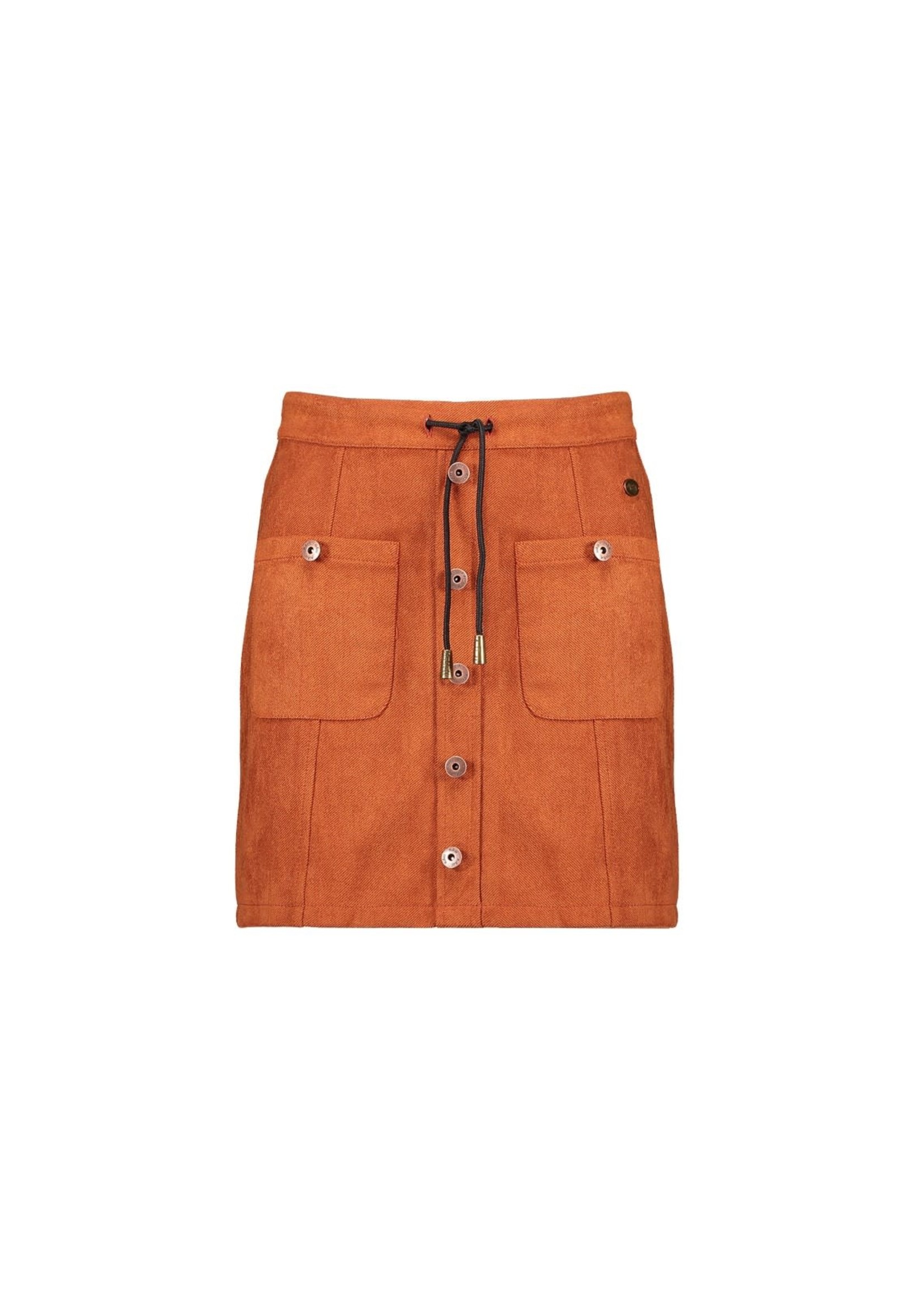 Nobell Nobell Nicka short skirt with buttons and pockets at front Q109-3703 Cinnamon