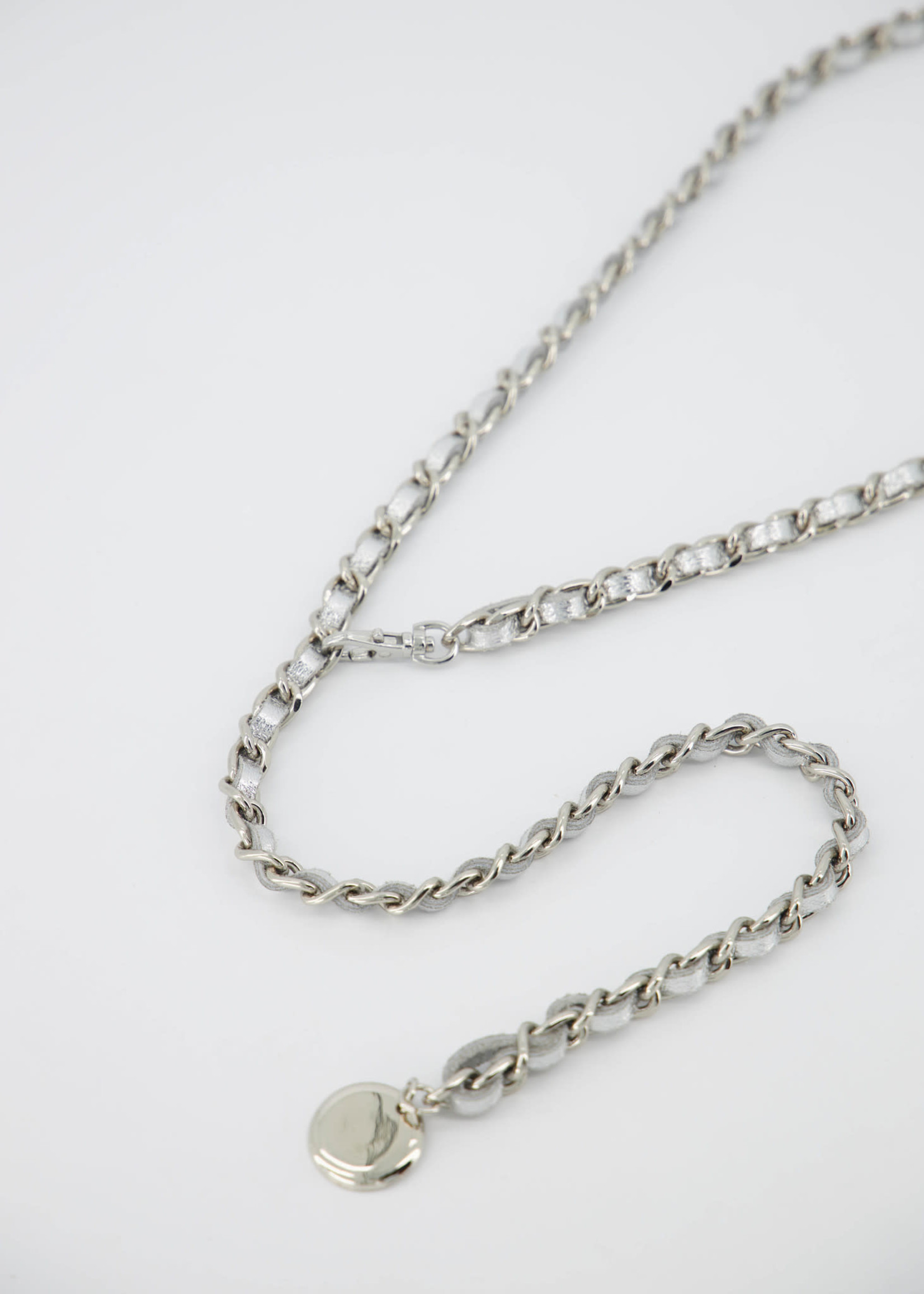 zilveren leren wikkelriem