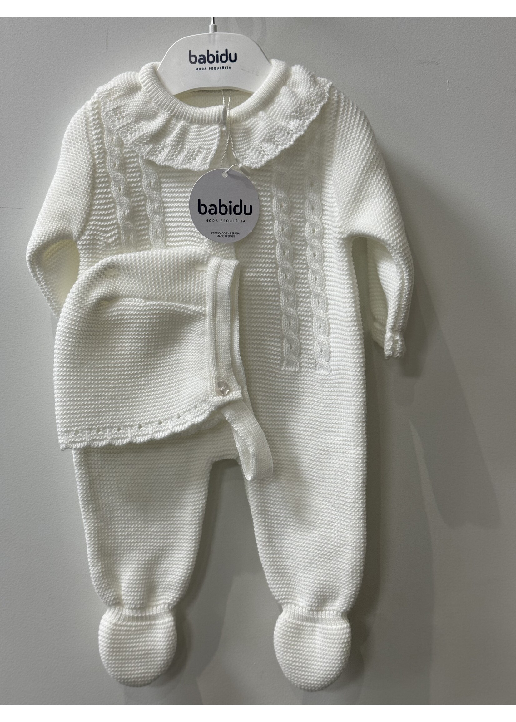 Babidu Babidu  set off white