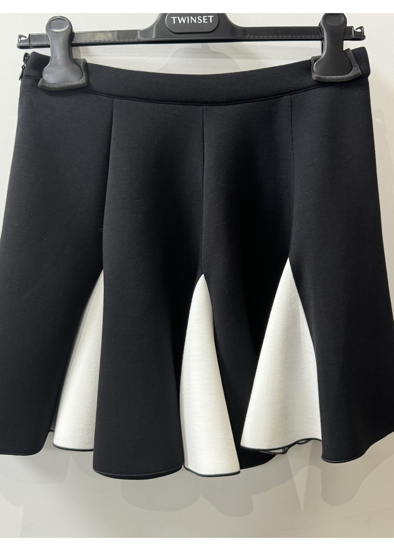 Twinset Twinset GONNA CORTA IN SCUBA BLOCK COLOR BIC.NERO/OFF WHITE - 242GJ2012