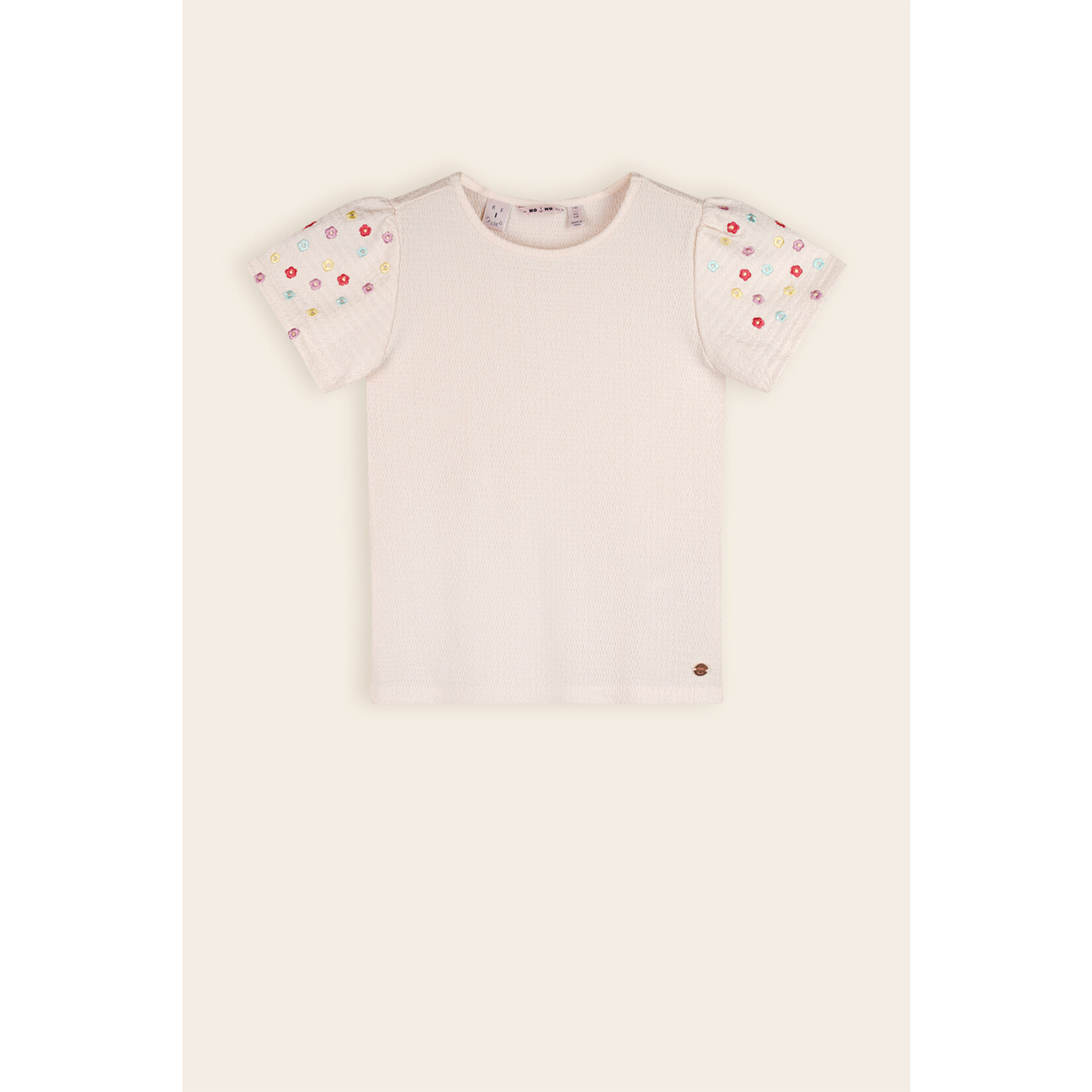 NoNo NoNo Kaby Structured Jersey top with embroidered sleeves N502-5406 Pearled Ivory