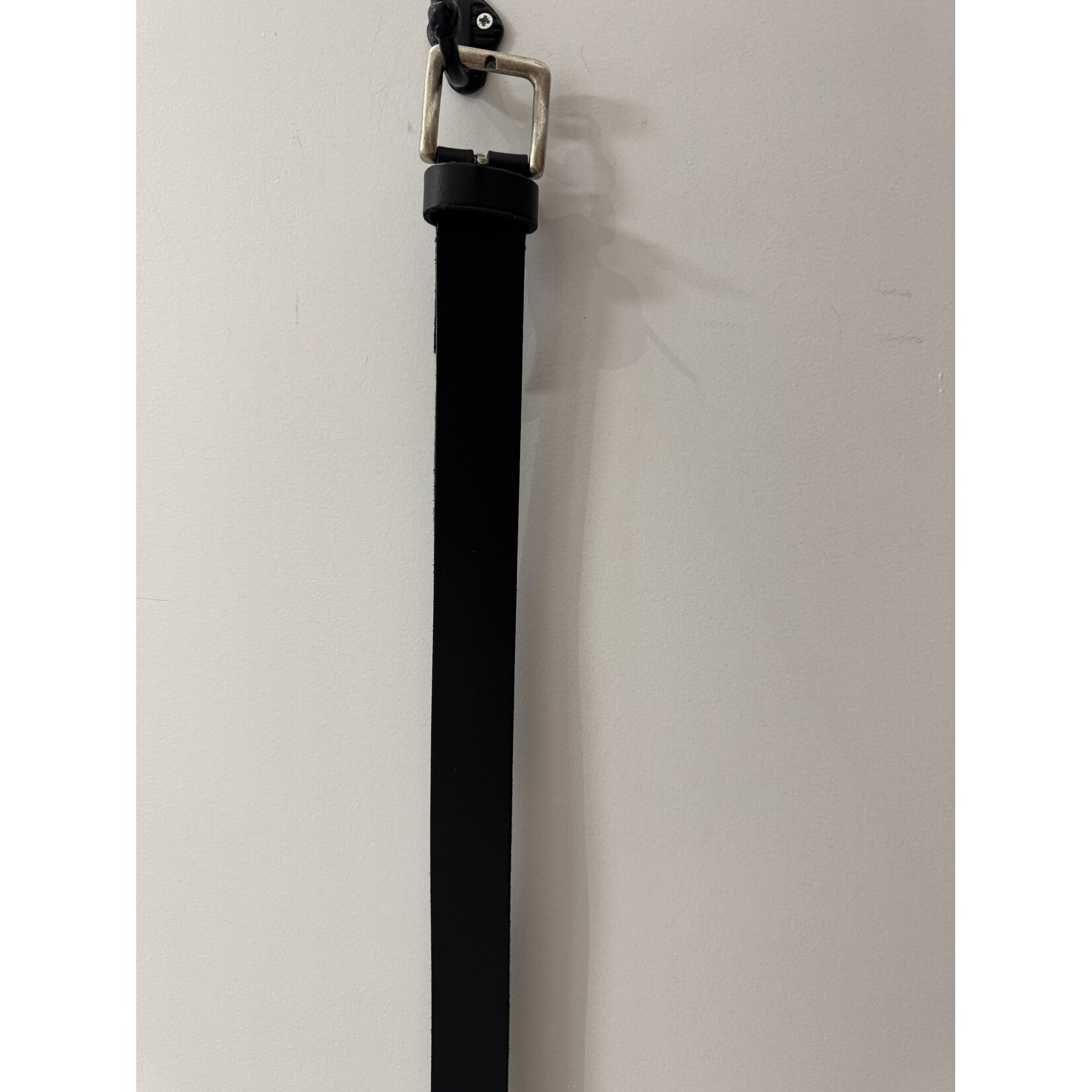 Riem  Leer zwart met oud zilveren gesp