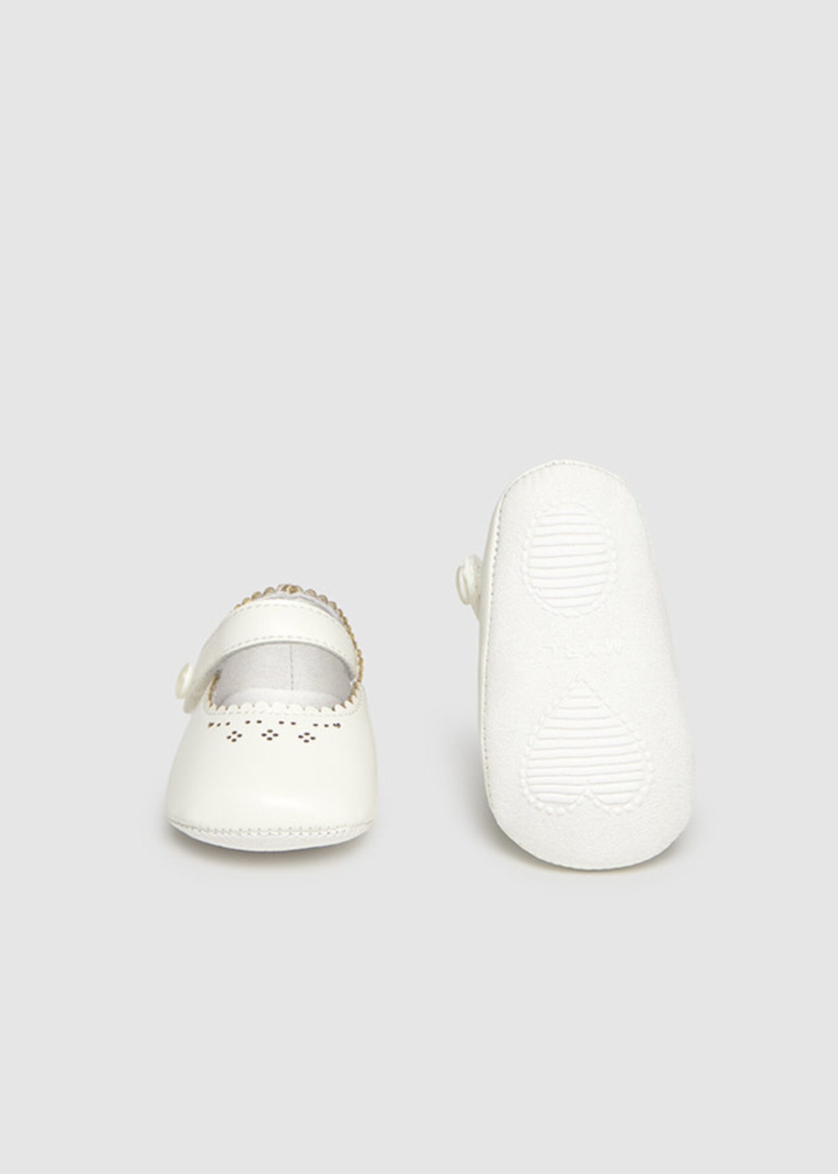 Mayoral Mayoral Mary Jane White - 26 09092B