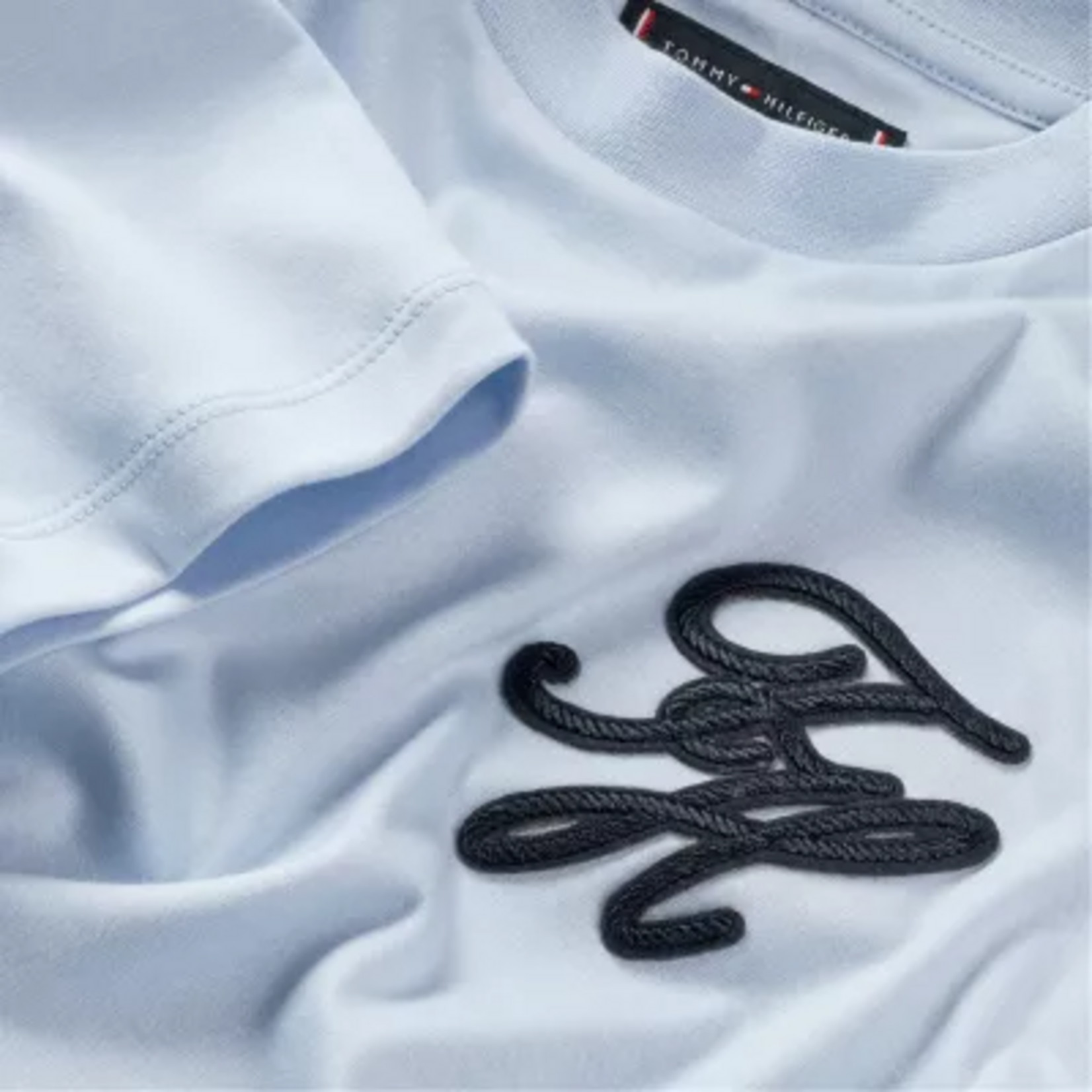 Tommy Hilfiger Tommy Hilfiger TH SCRIPT INTERLOCK T-SHIRT SS KB0KB10324C3Q SWEET BLUE