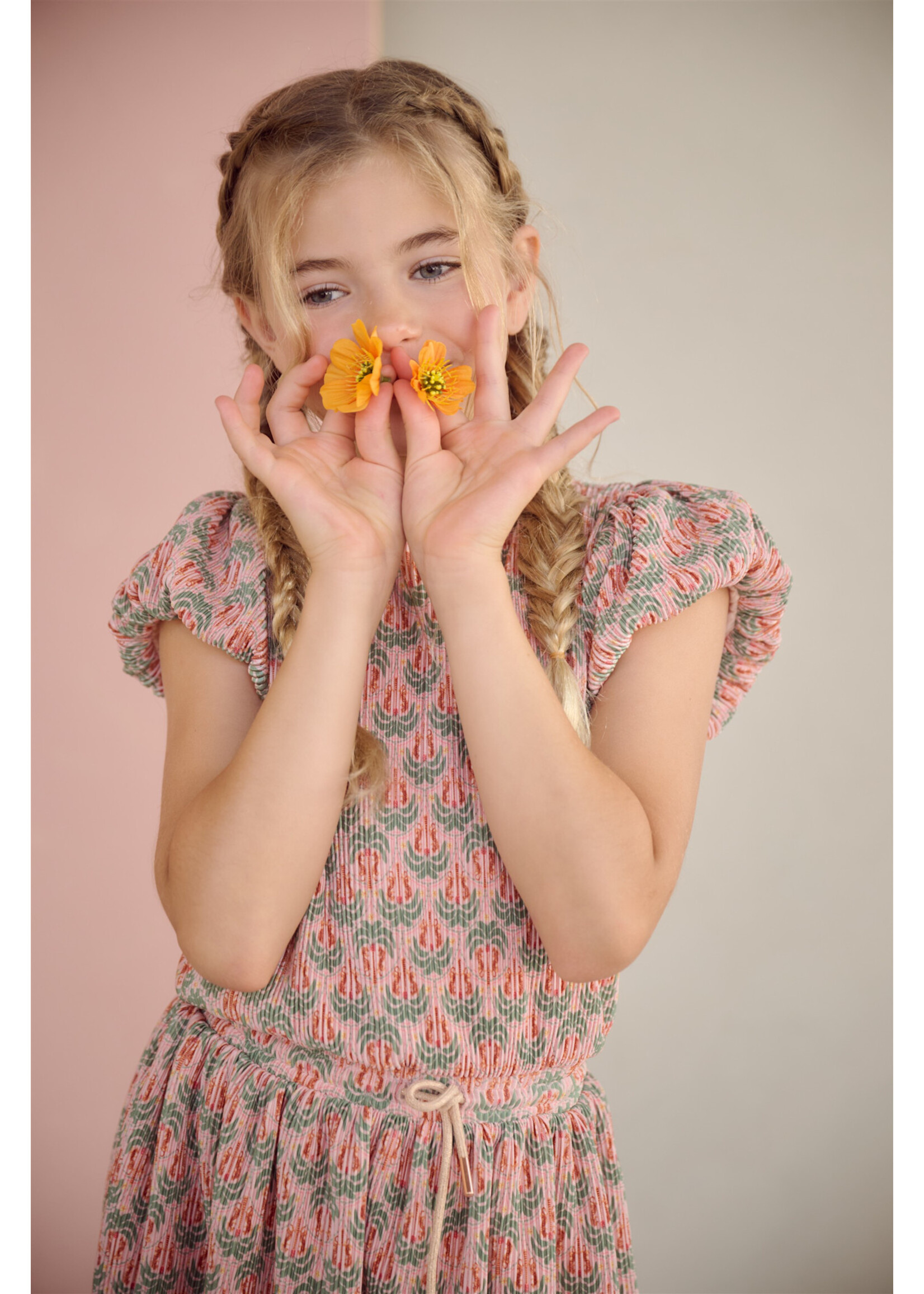 NoNo NoNo Miron Plisse Dress with balloonsleeve N602-5801 Sage Green