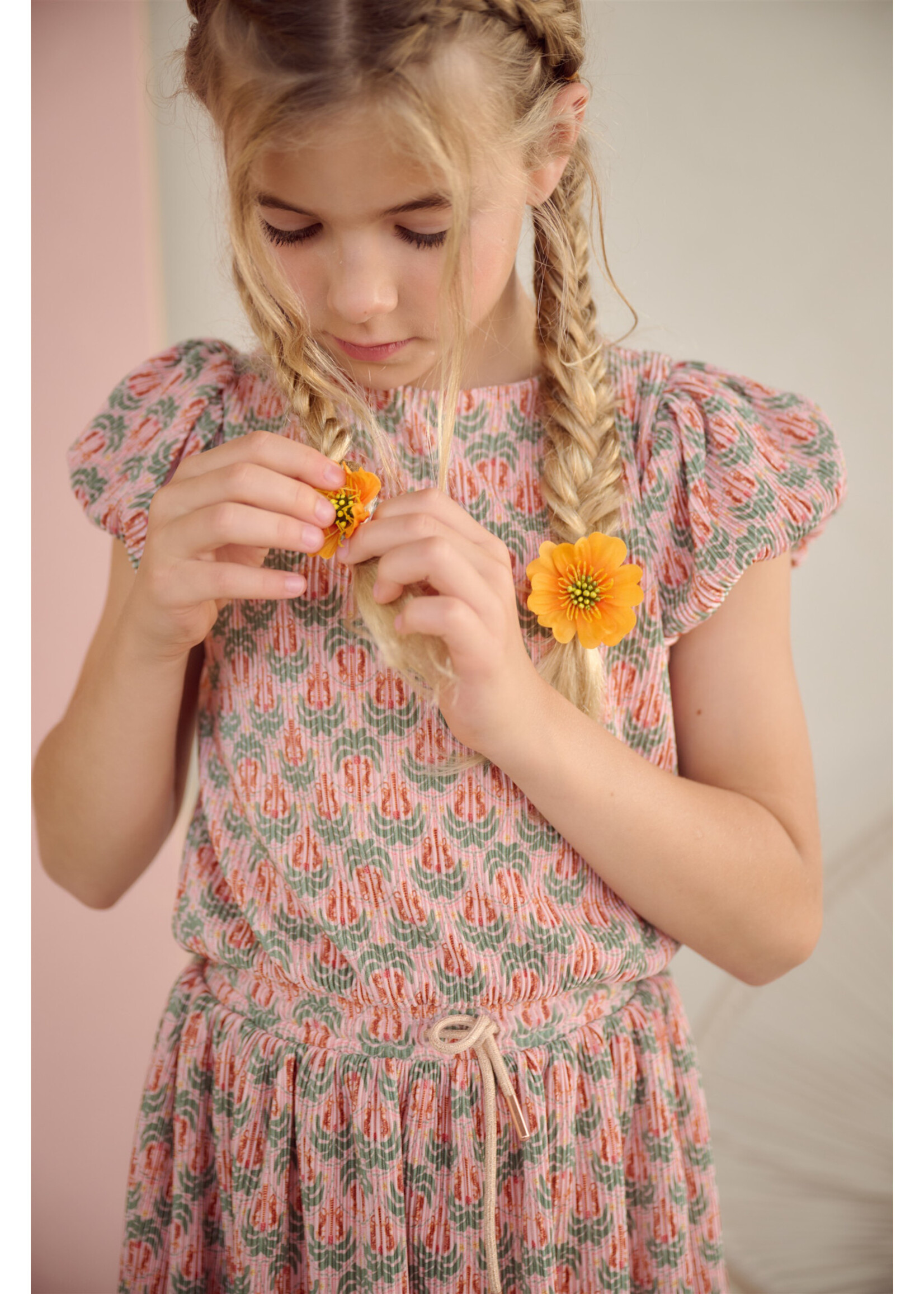 NoNo NoNo Miron Plisse Dress with balloonsleeve N602-5801 Sage Green