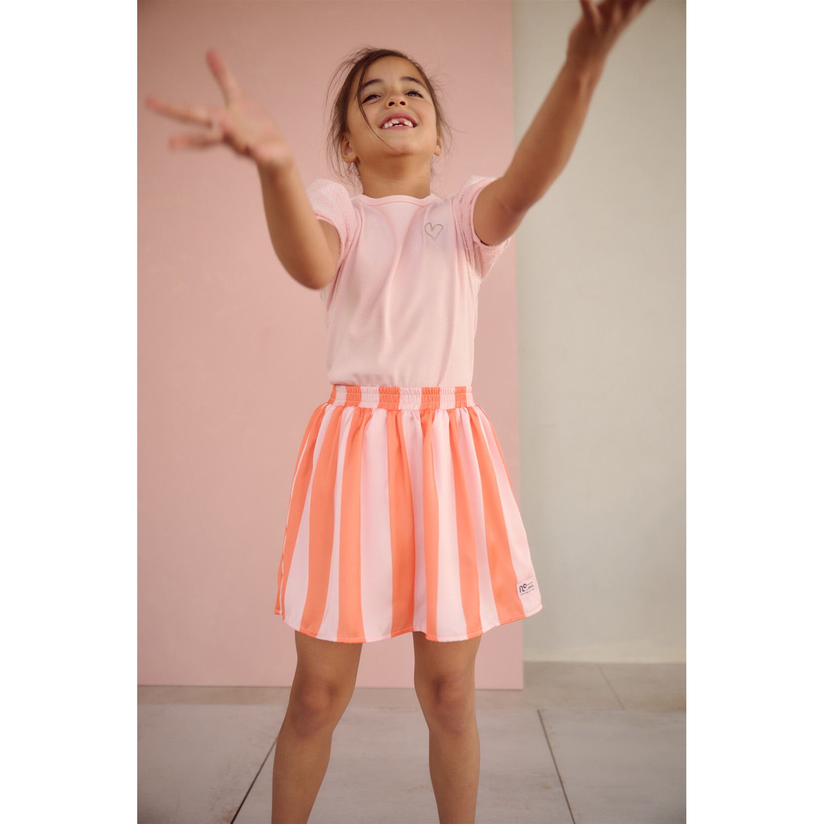 NoNo NoNo Kyoto Ribjersey Top with puffed sleeves N602-5403 Pale Blush Pink