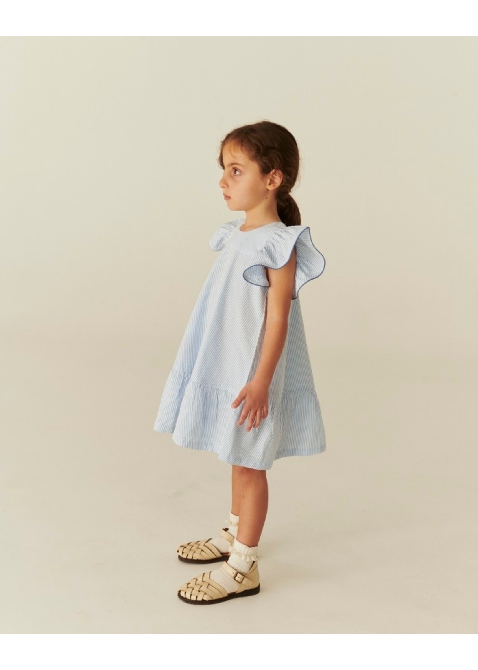 Copenhagen Colors Copenhagen Colors SEERSUCKER DRESS W. FRILL SLEEVES SKY BLUE W CREAM STRIPE W OCEAN BLUE 241-200-503